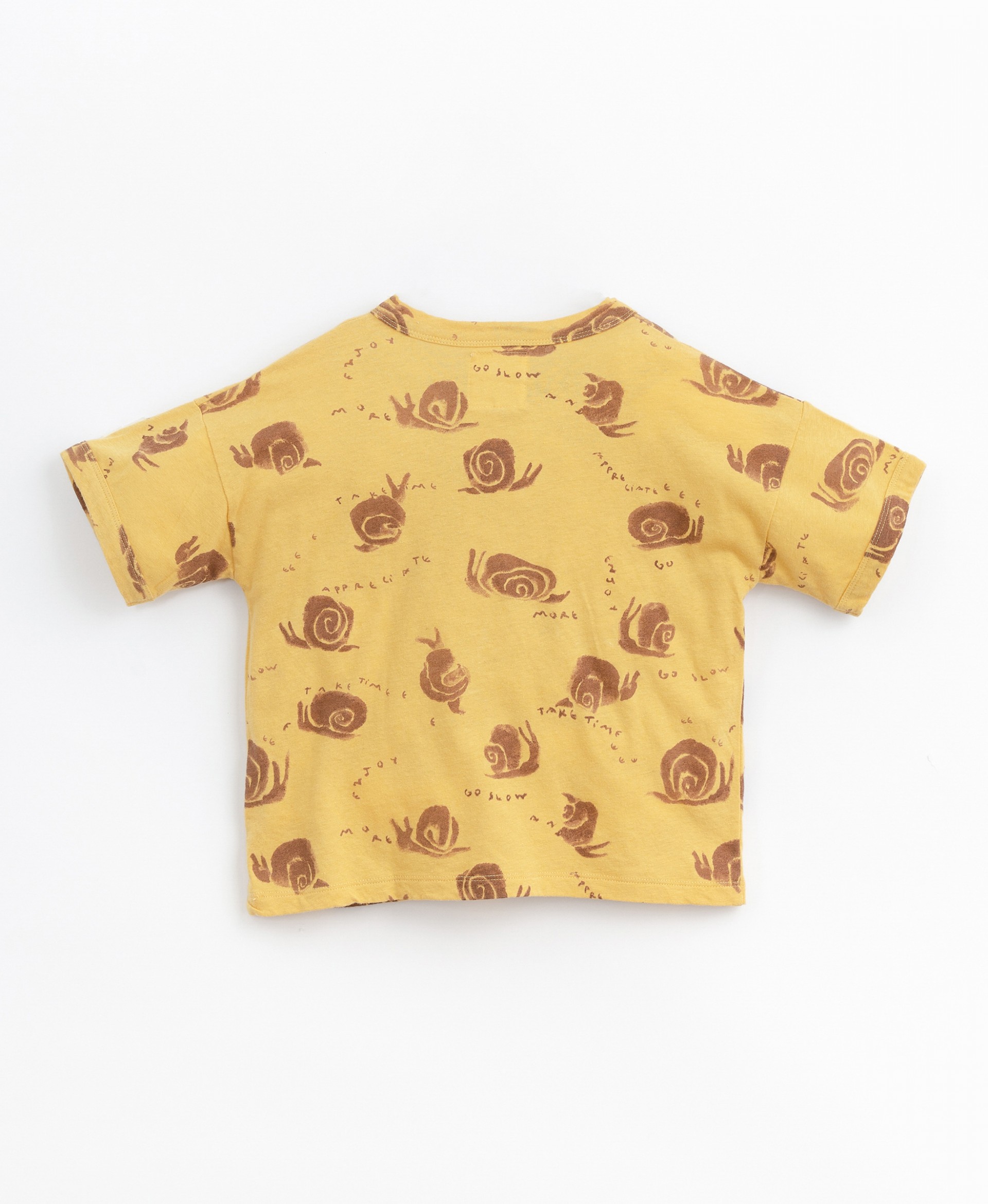 T-shirt with snail print | Basketry