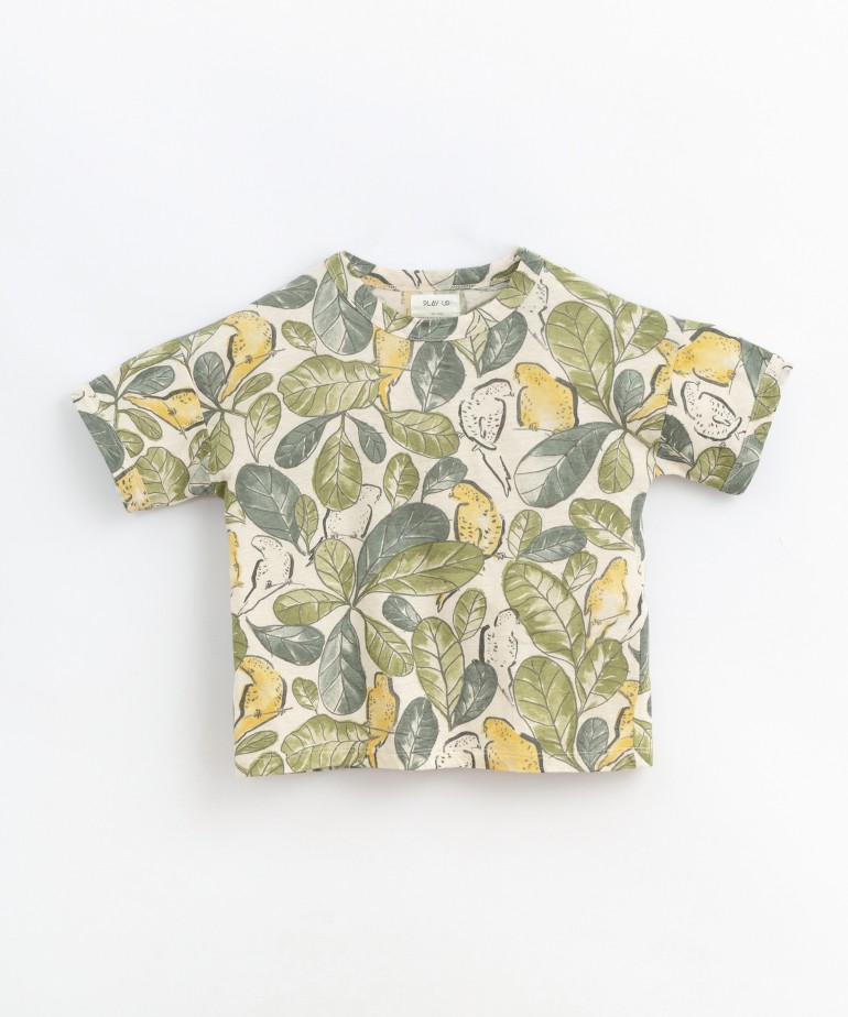 T-shirt em mistura de algodão orgânico e linho com estampado
