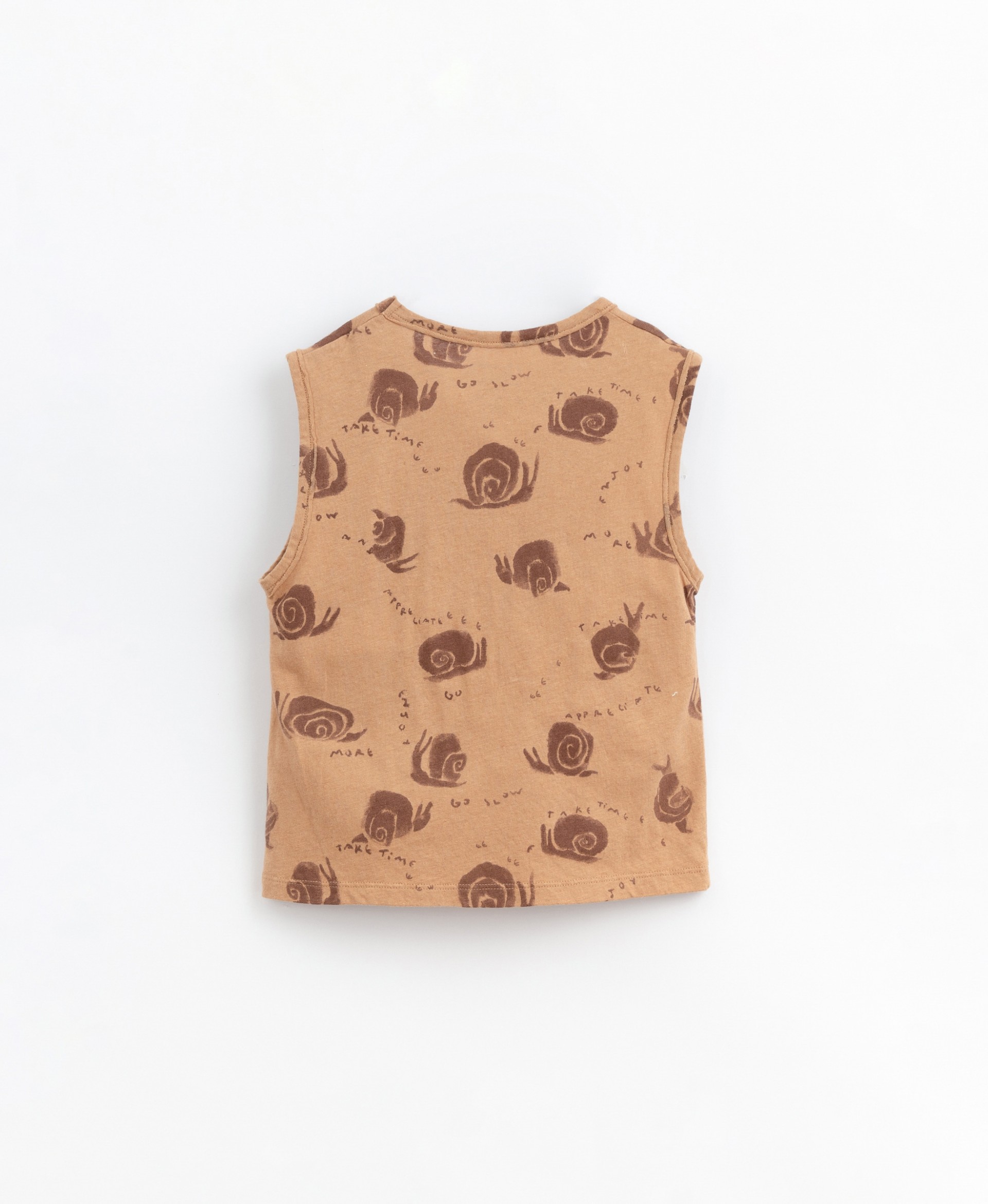 Sleeve-less t-shirt with snail print | Basketry