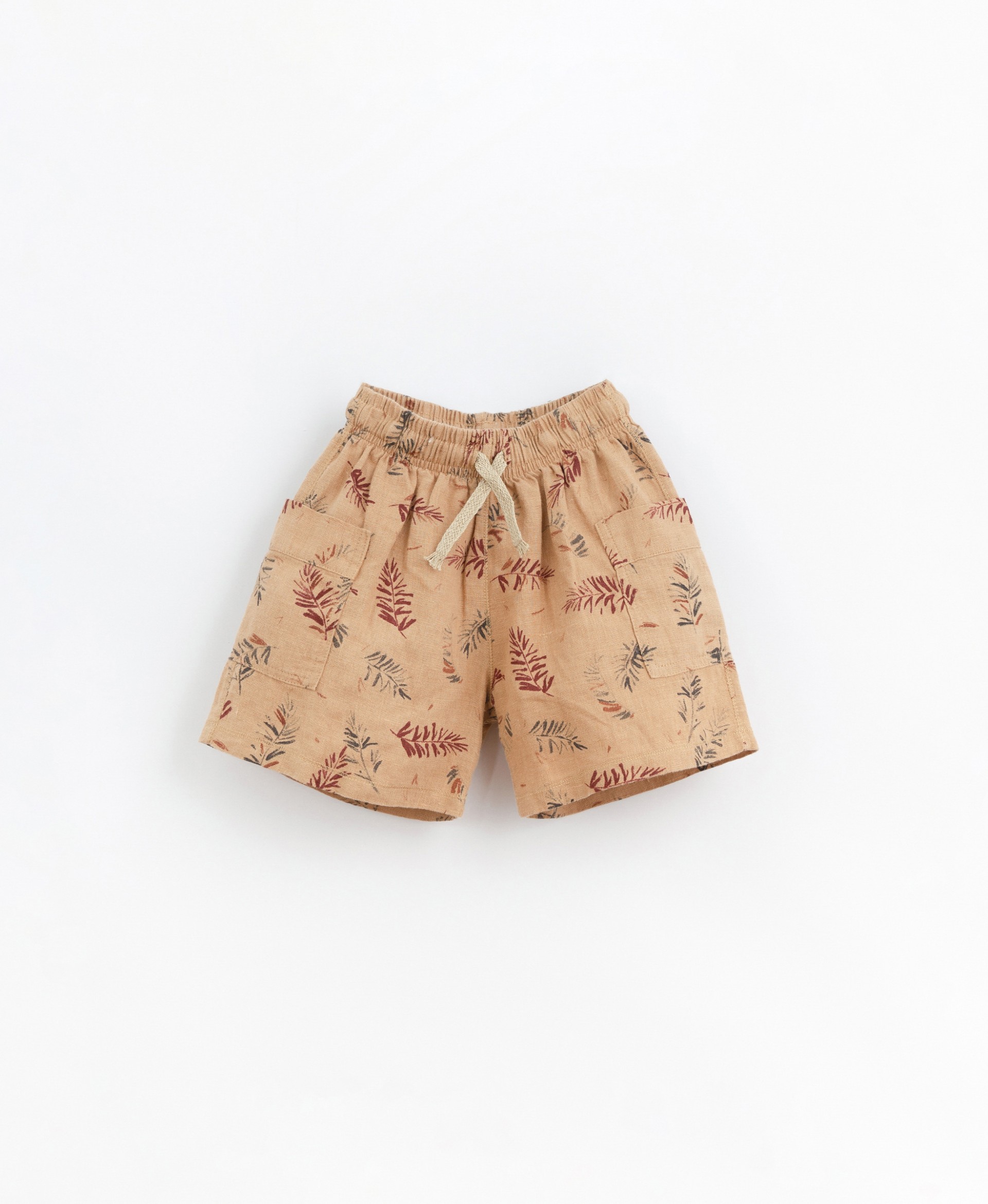 Shorts in fir tree print | Basketry