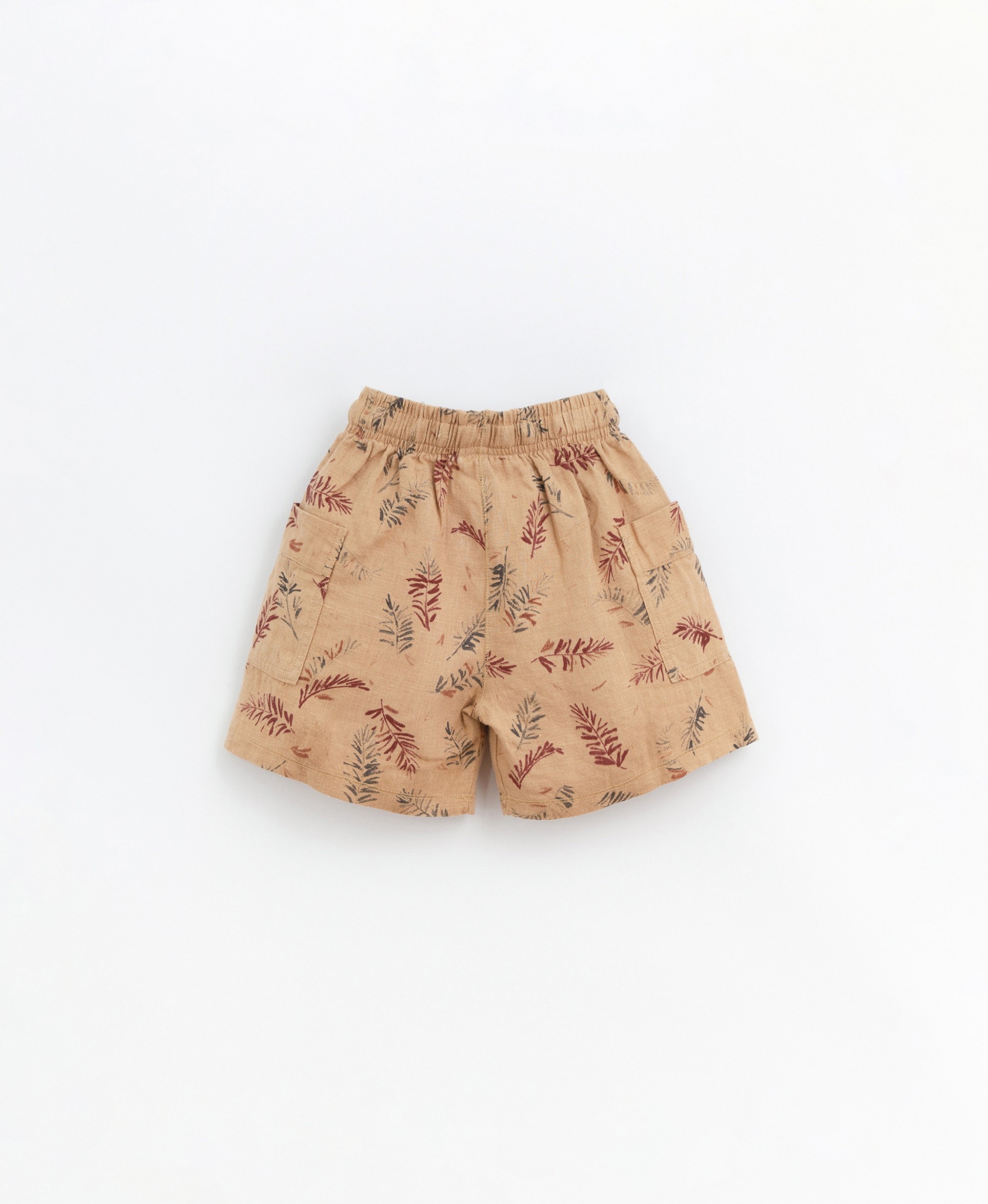 Pantalones cortos con estampado de pinos | Basketry