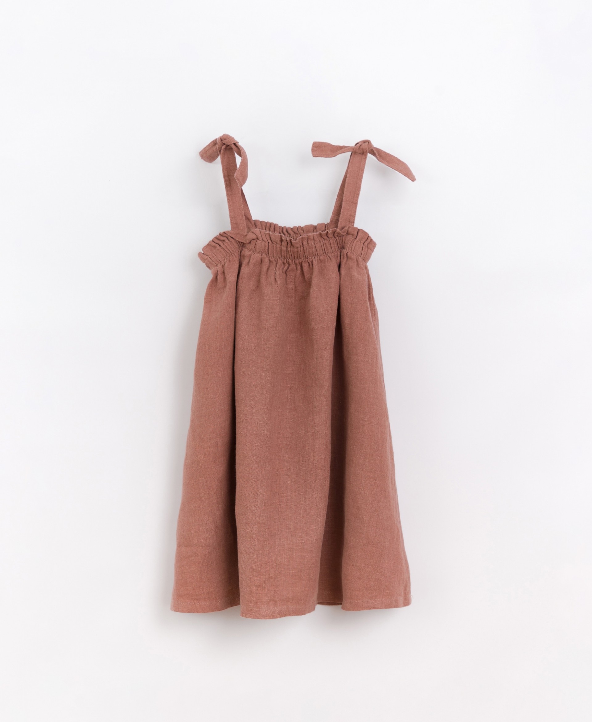 Dress in linen | Basketry