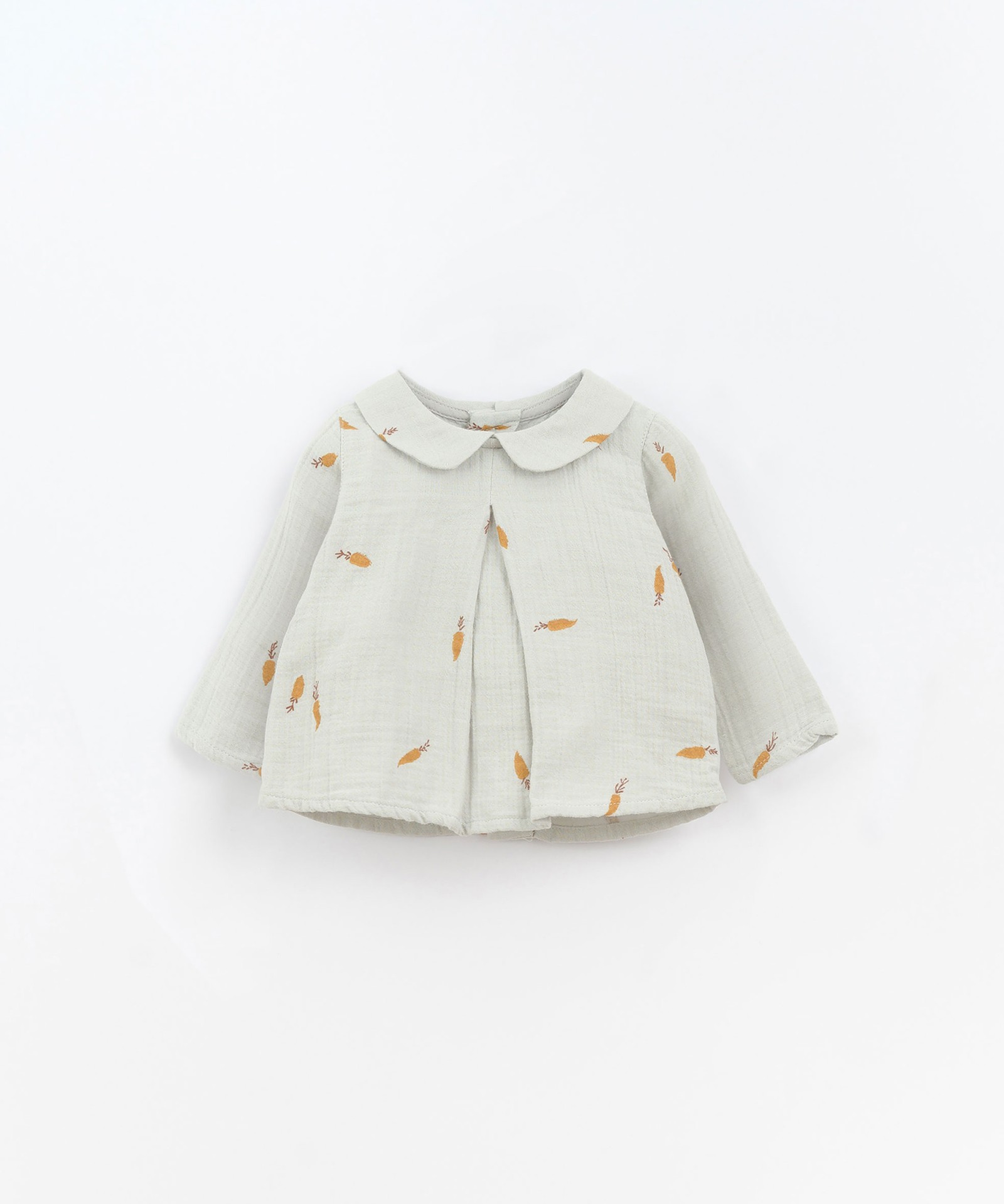 Cloth skirt with carrots print