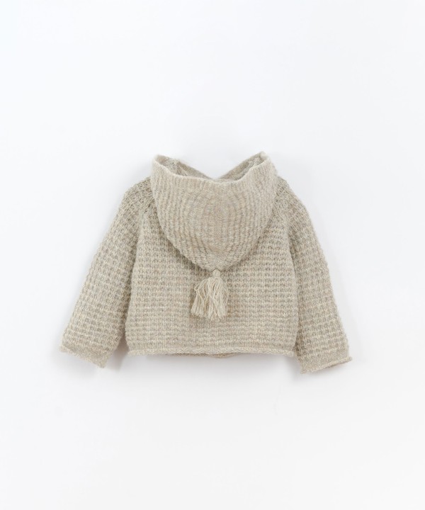 Cardigan en tricot � capuche