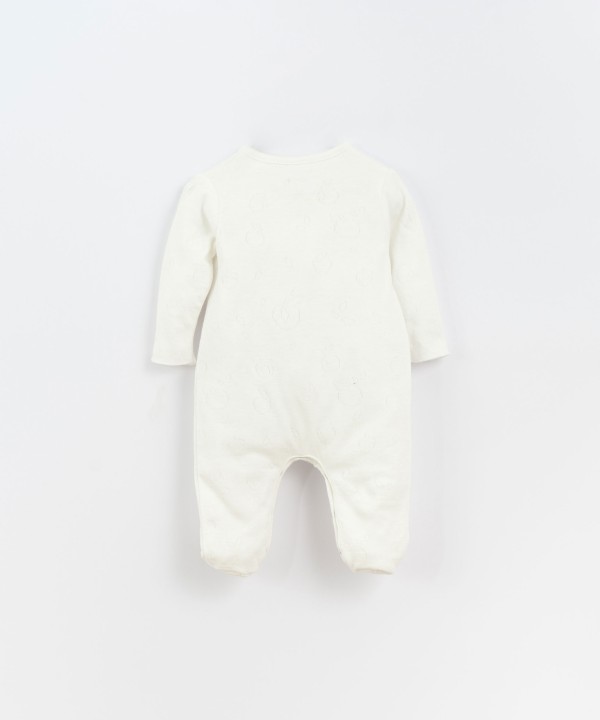 Mono con abertura cruzada