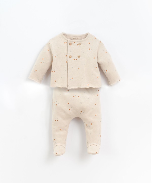 Conjunto jersey y pantalón con estampado