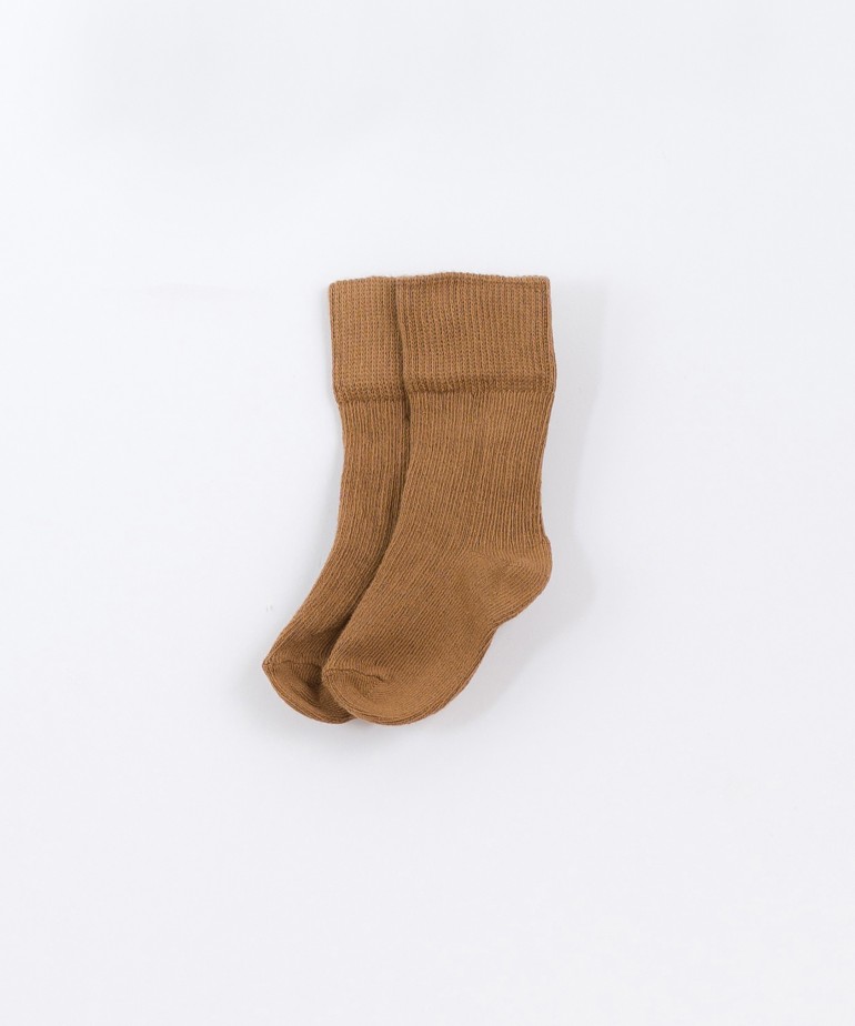 Ribbed jersey knit socks