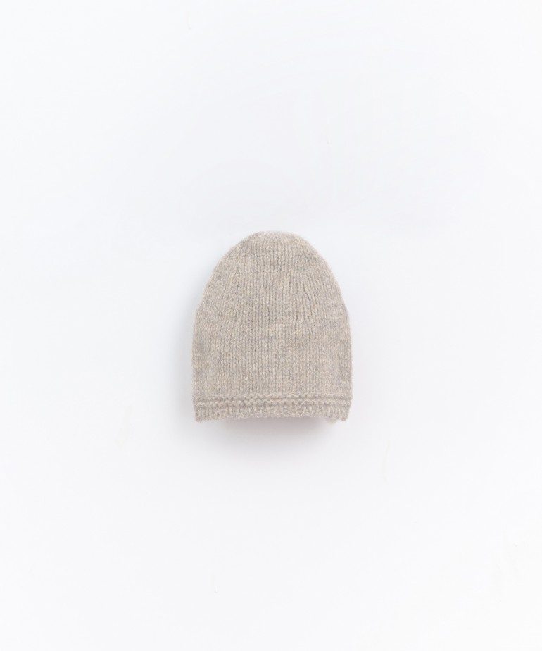 Knitted beanie with pleated finish