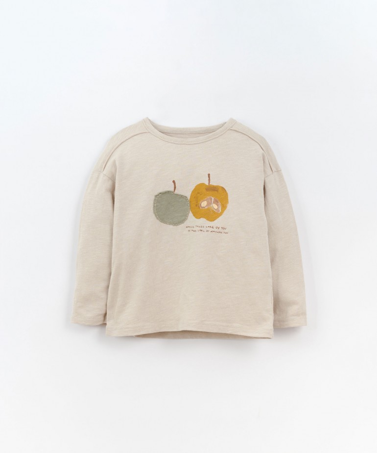 T-Shirt in cotone organico con disegno localizzato