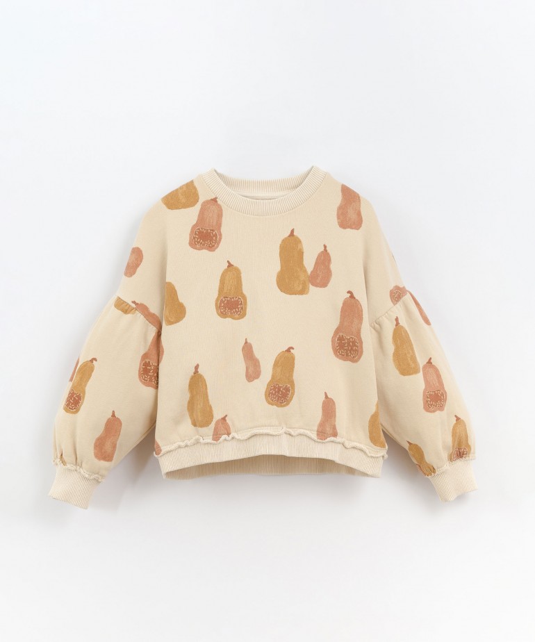 Jersey with natural dye and pumpkins print