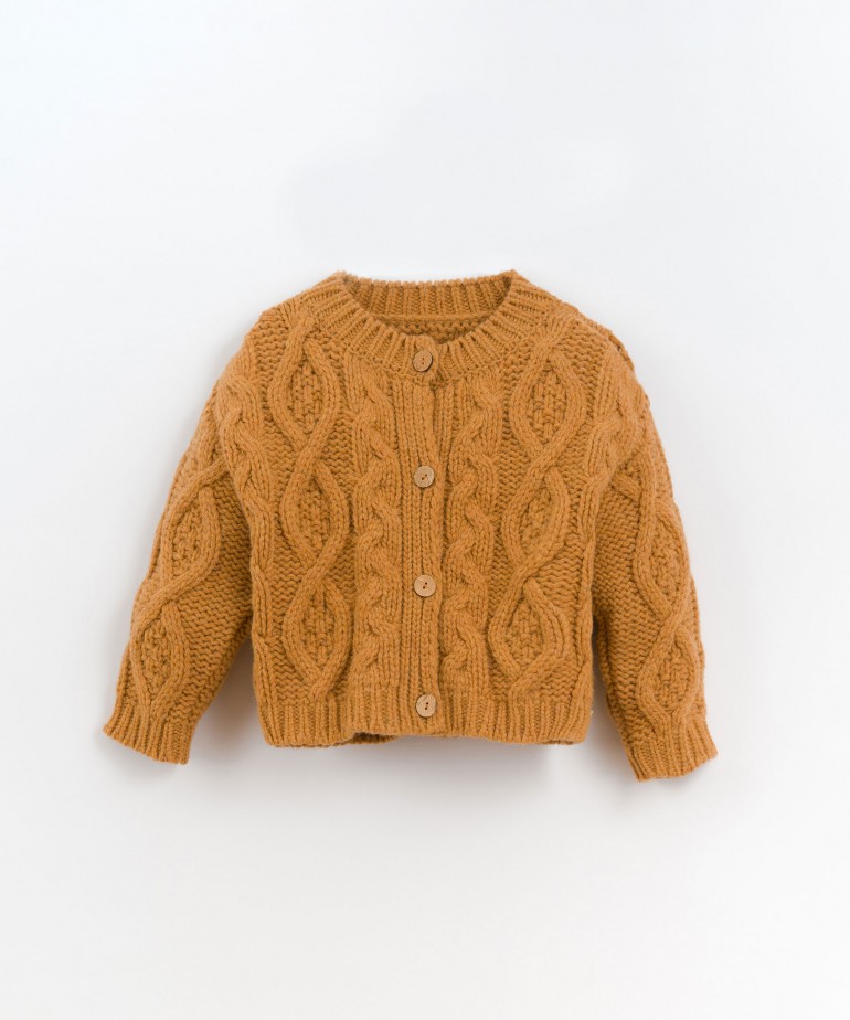 KNITTED JACKET