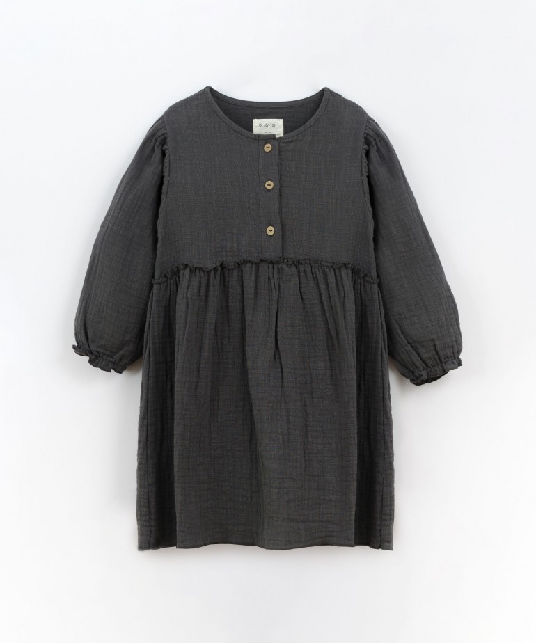 Cotton dress with a frill at the waist