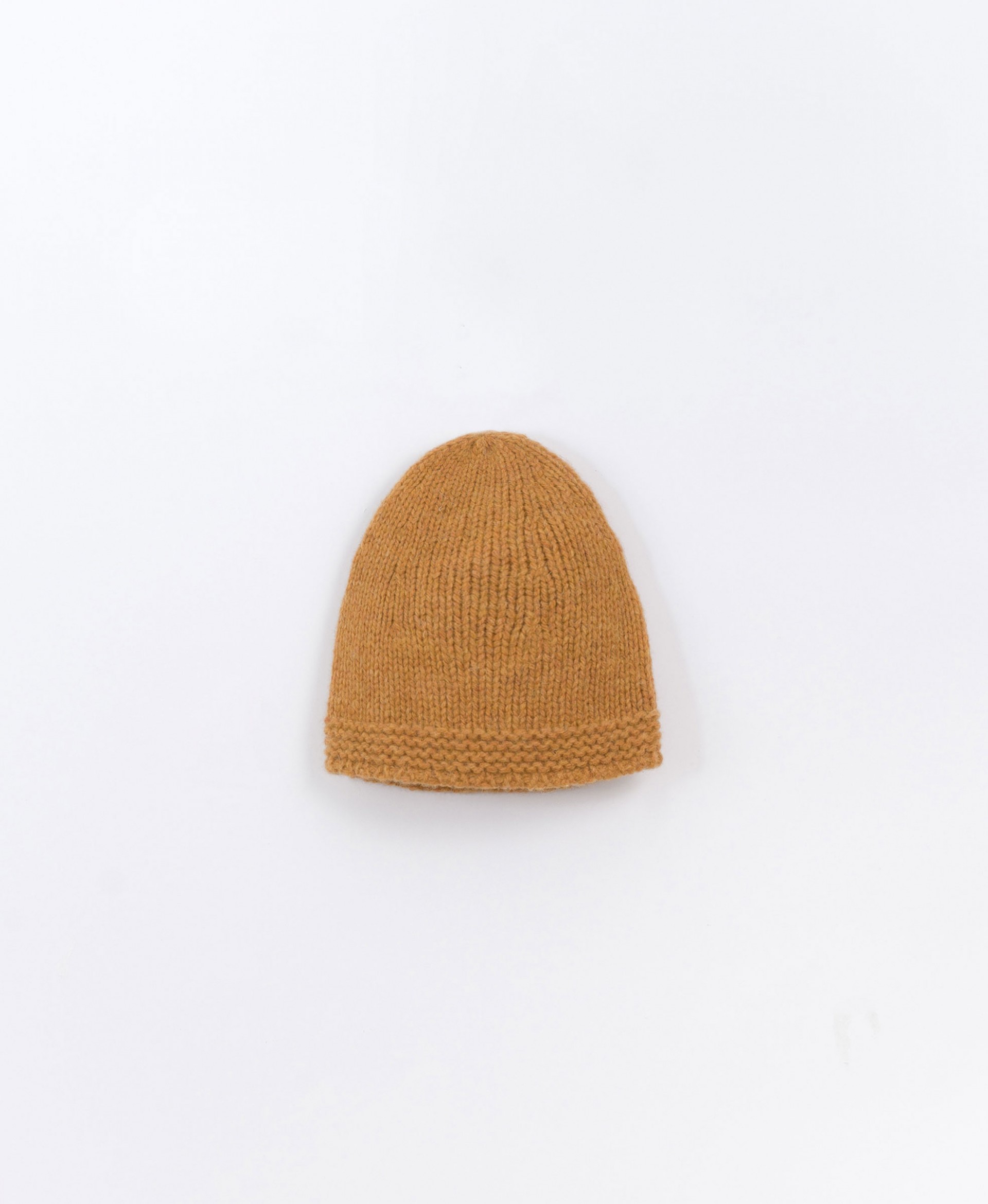 Knitted beanie with recycled fibres  | Culinary