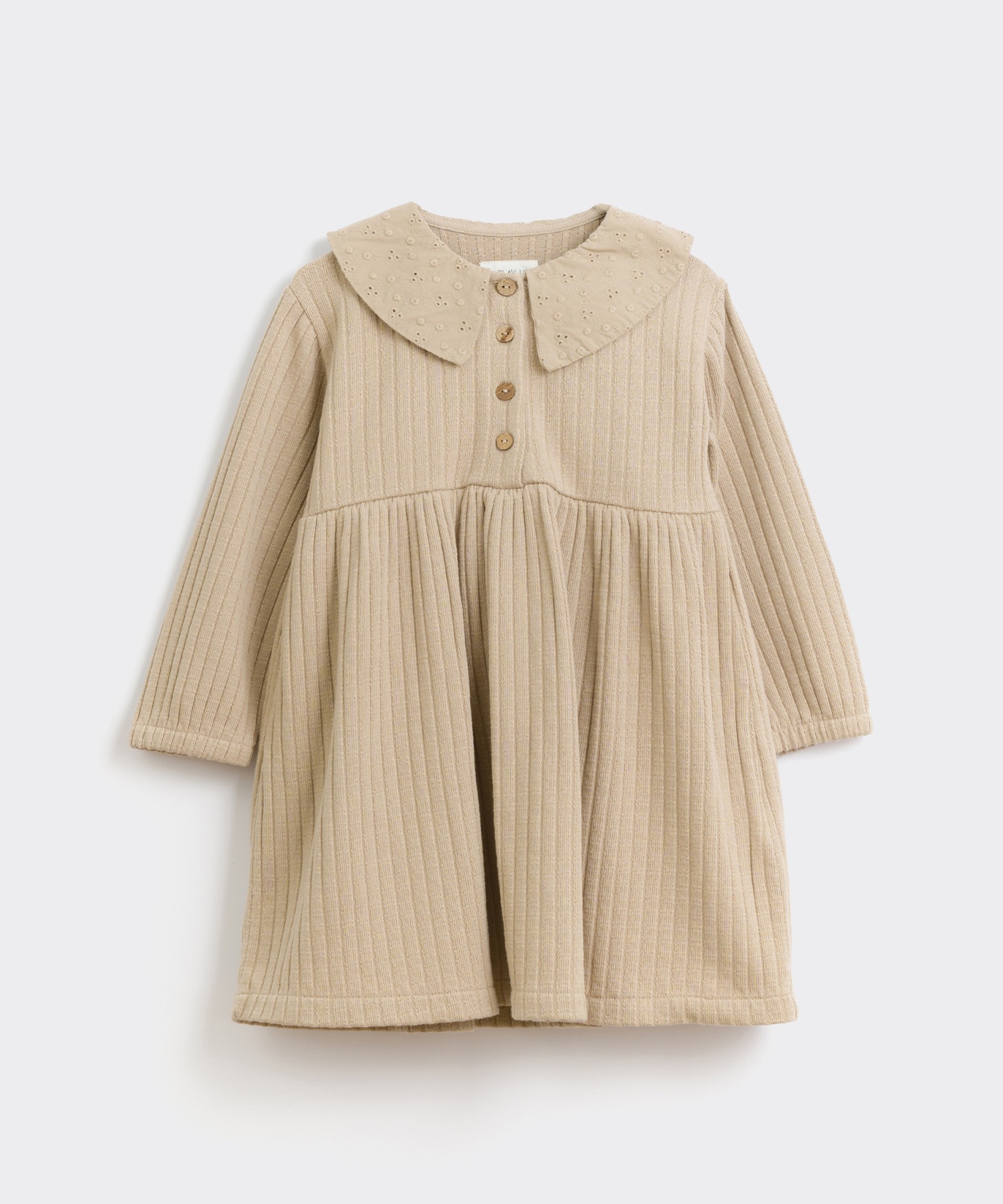 Vestido de malha com fibras recicladas