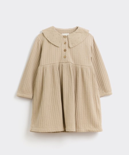 Jersey stitch dress made of recycled fibres