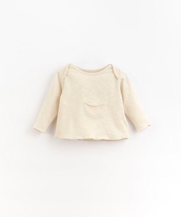 T-shirt in mixture of organic cotton and linen