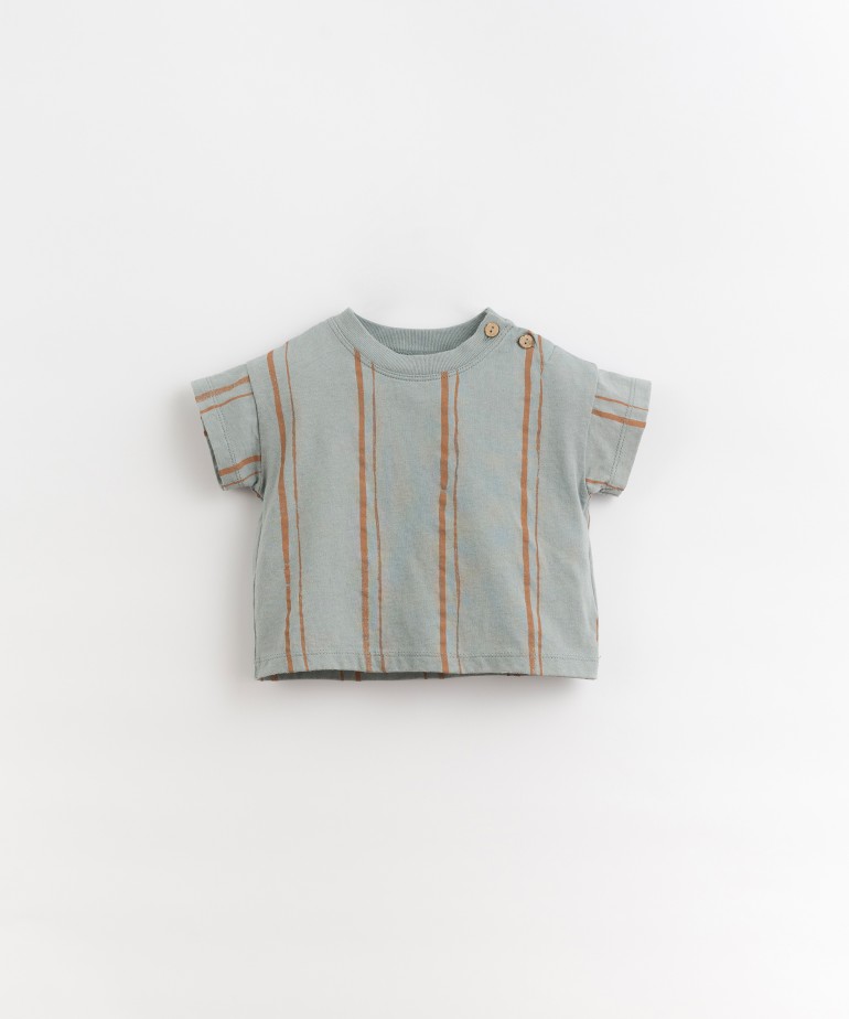 Striped T-shirt with a mixture of natural fibres 