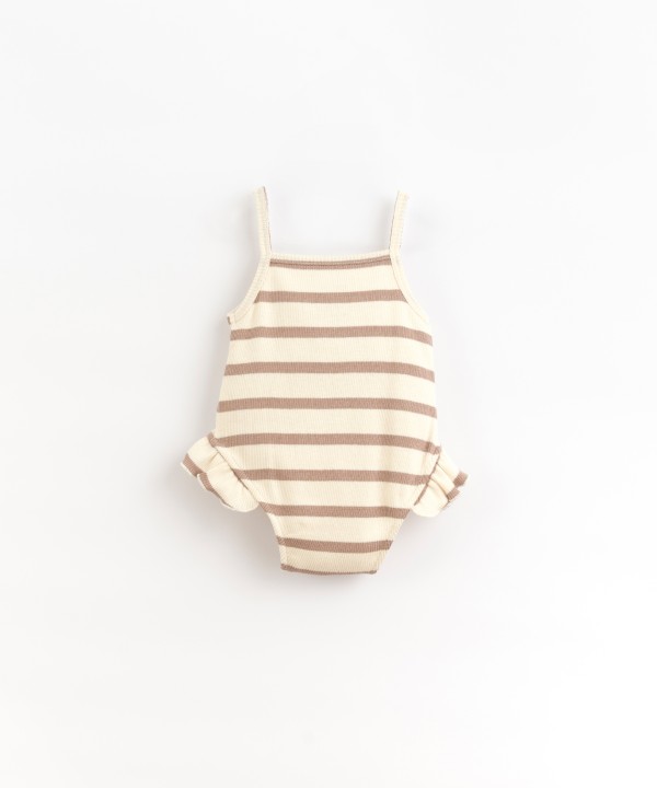 Striped body with straps