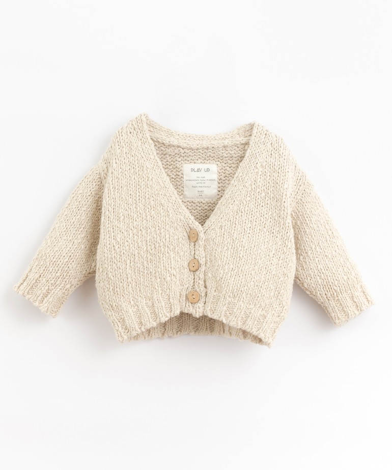Knitted jacket in cotton and linen