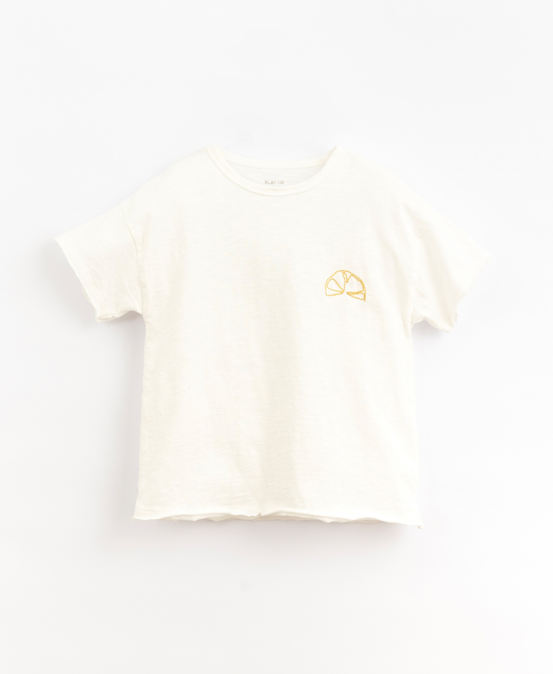 T-shirt with illustration on the back | Organic Care