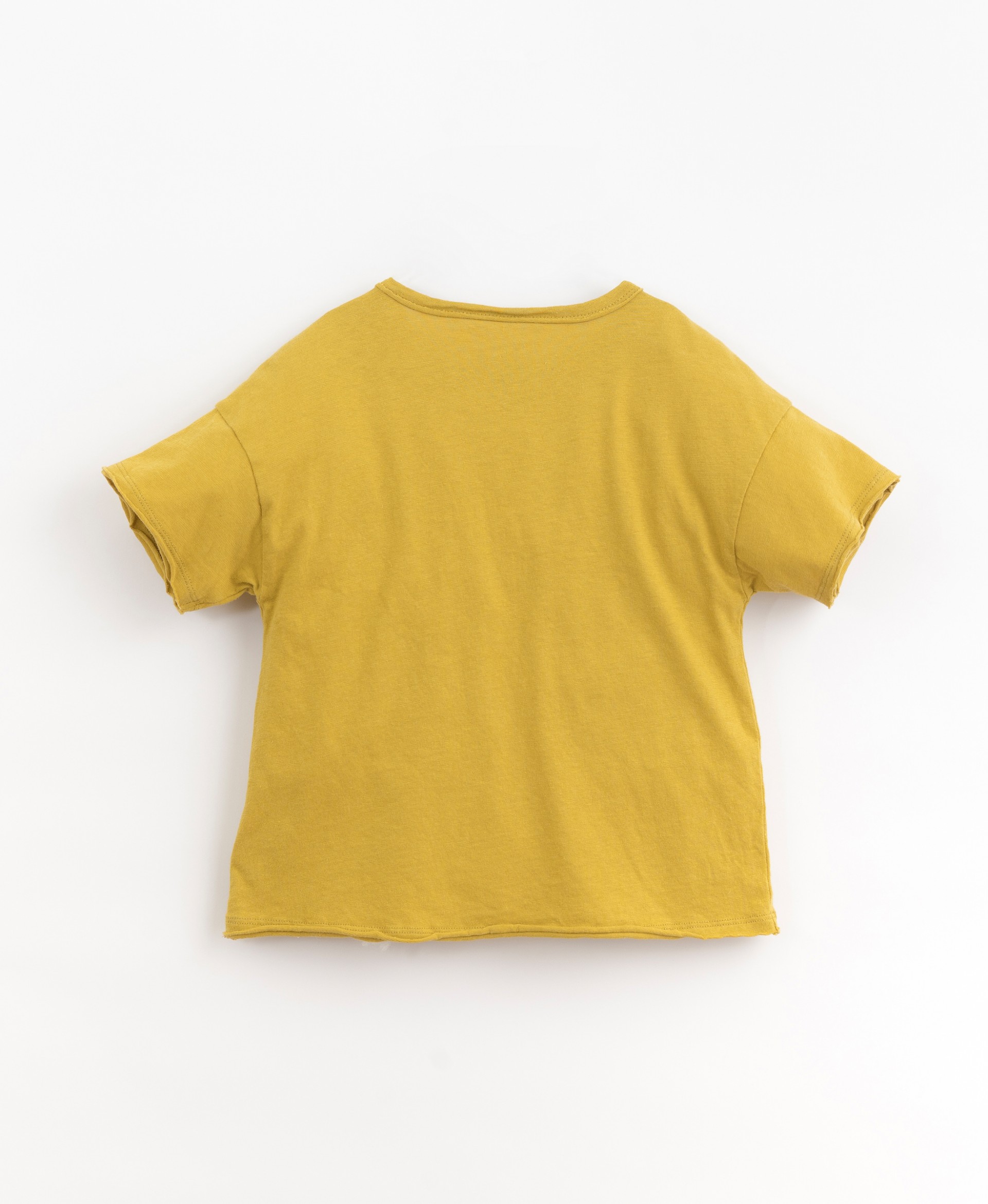 T-shirt with detail on the shoulders | Organic Care