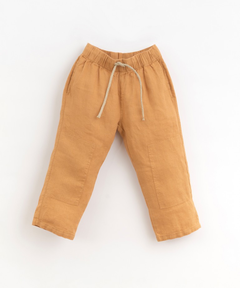 Linen trousers with detail