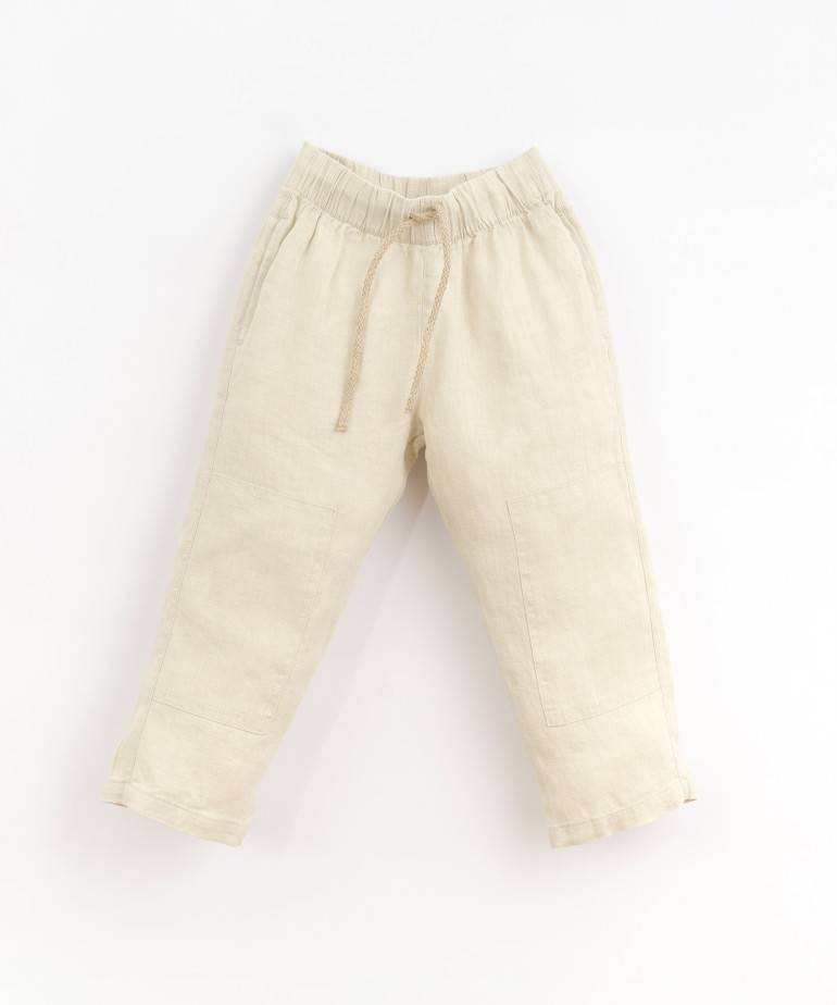 Pantaloni di lino con dettaglio a inserto