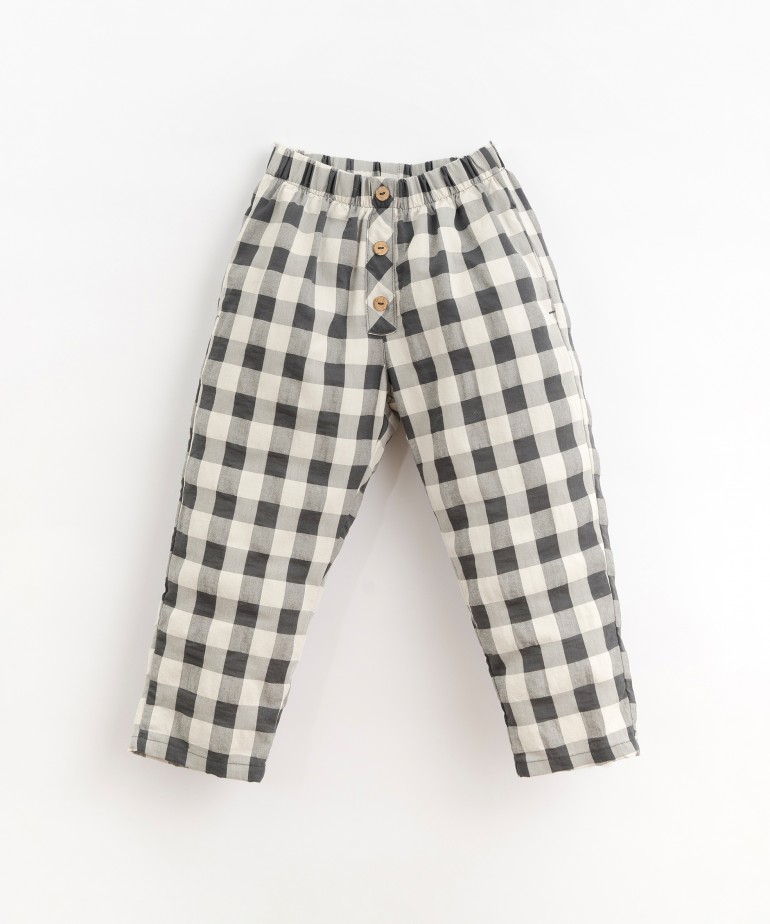 Trousers with vichy pattern 