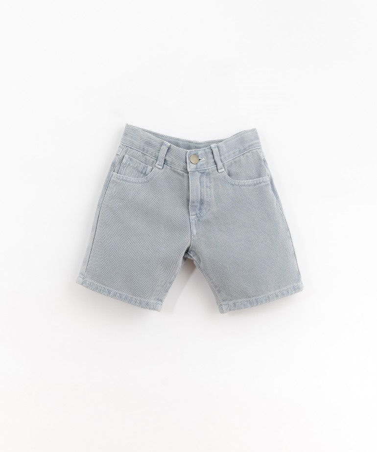 Serge shorts with pockets