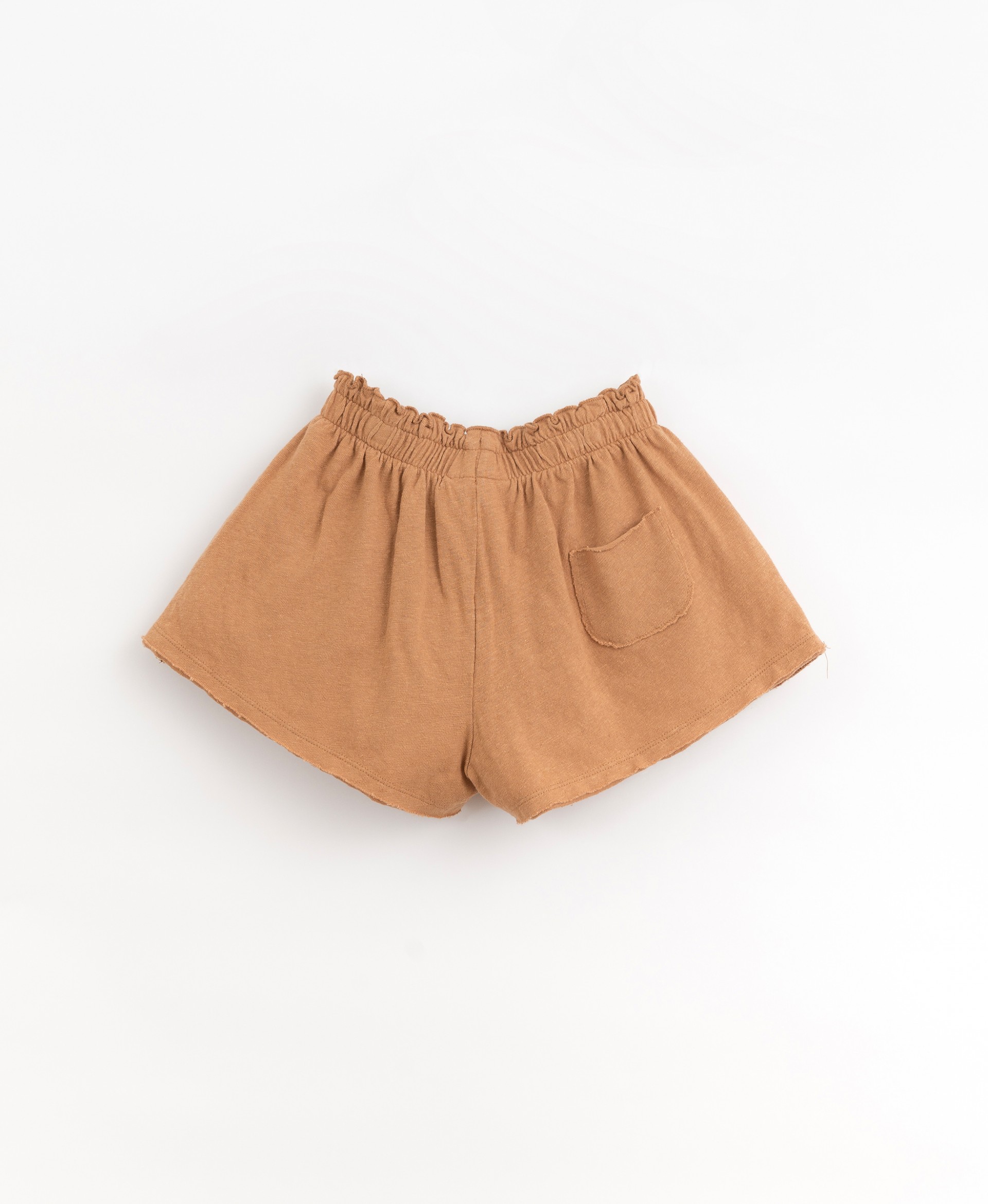 Shorts with decorative coconut button | Organic Care
