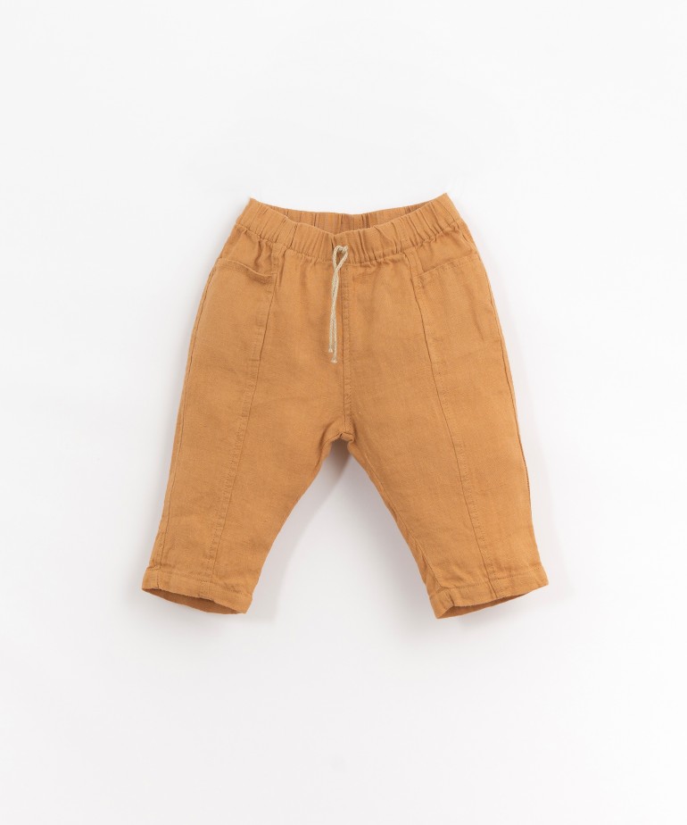 Linen trousers with front pockets
