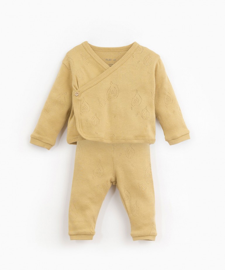 Organic cotton jersey and trouser outfit