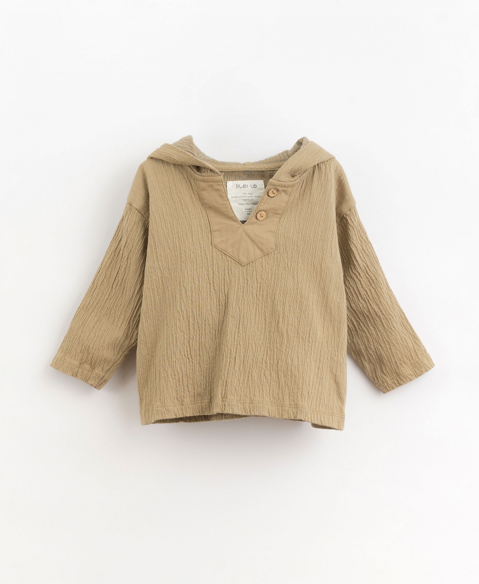 Jersey with hood and decorative coconut buttons | Organic Care