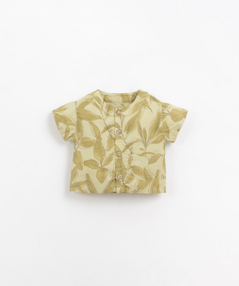 Shirt with sage leaves print