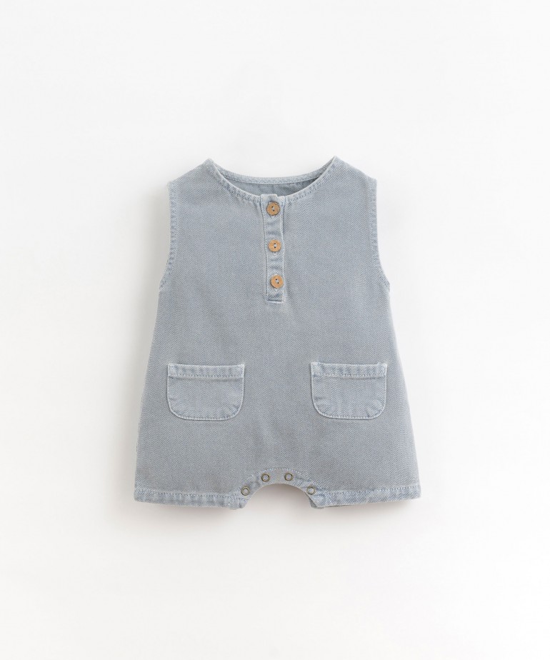 Serge jumpsuit with coconut buttons