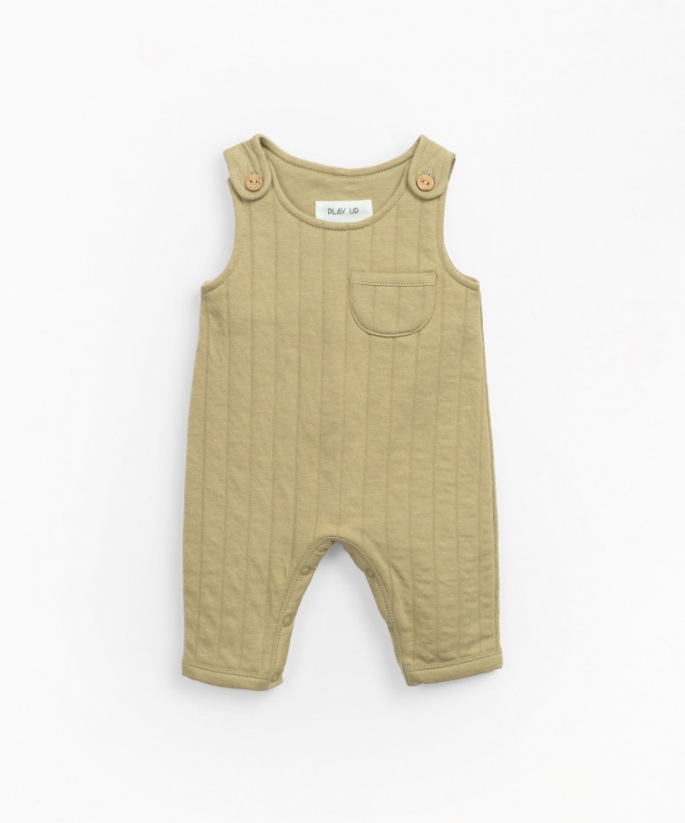 Jumpsuit in mixture of organic cotton and recycled fibres