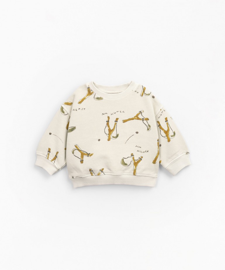 Sweater with slingshot print
