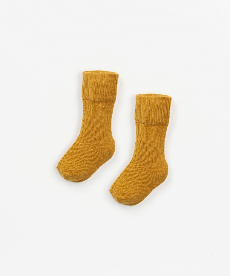 Ribbed socks