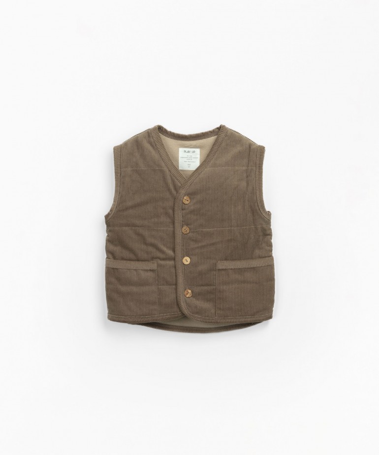 Corduroy vest in organic cotton