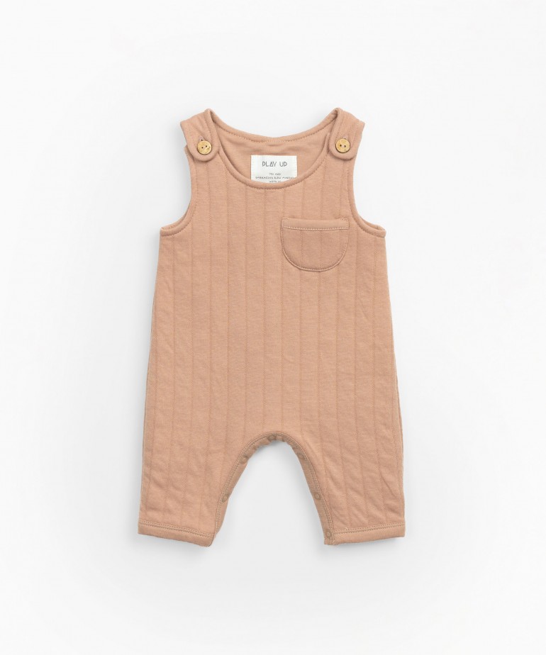 Jumpsuit in mixture of organic cotton and recycled fibres