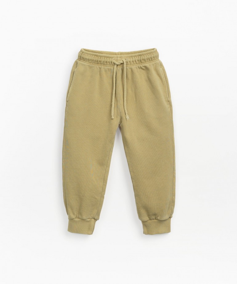Jersey stitch trousers made of a mixture of cotton and organic cotton