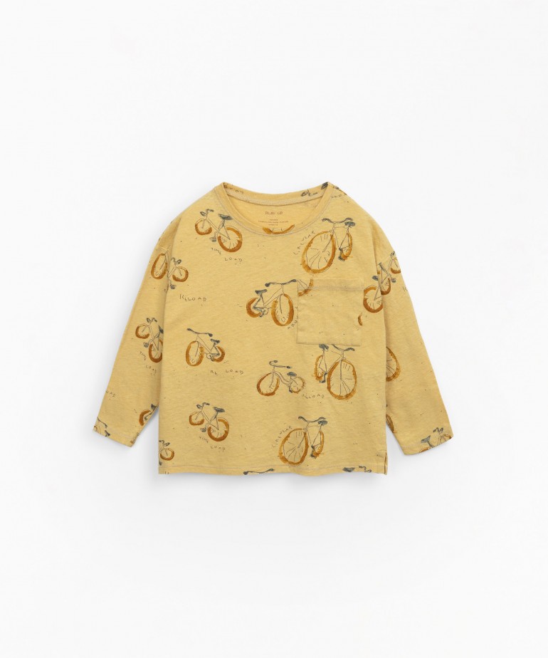T-shirt with bicycles print