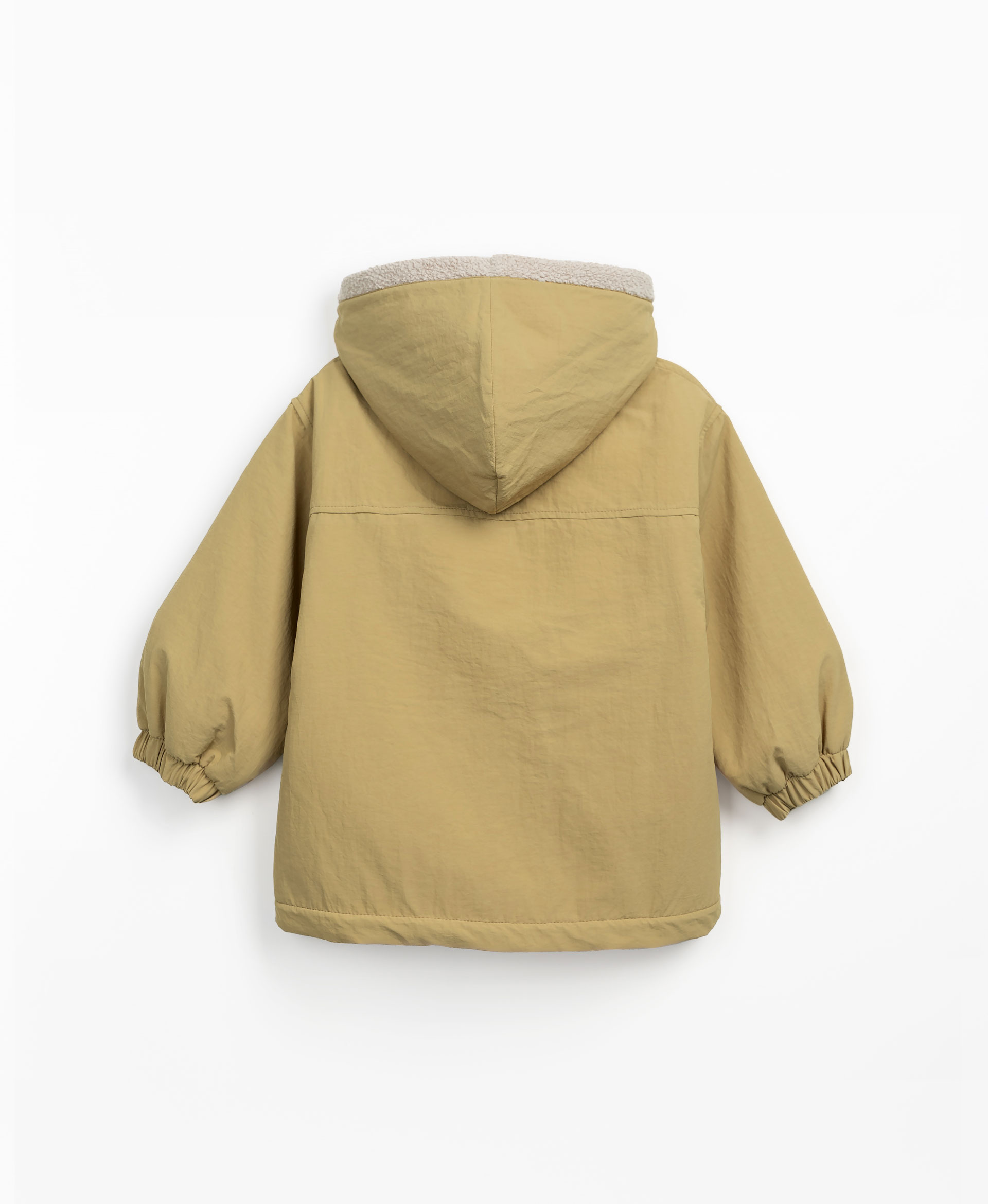 Waterproof jacket with recycled fibres | Mother Lúcia