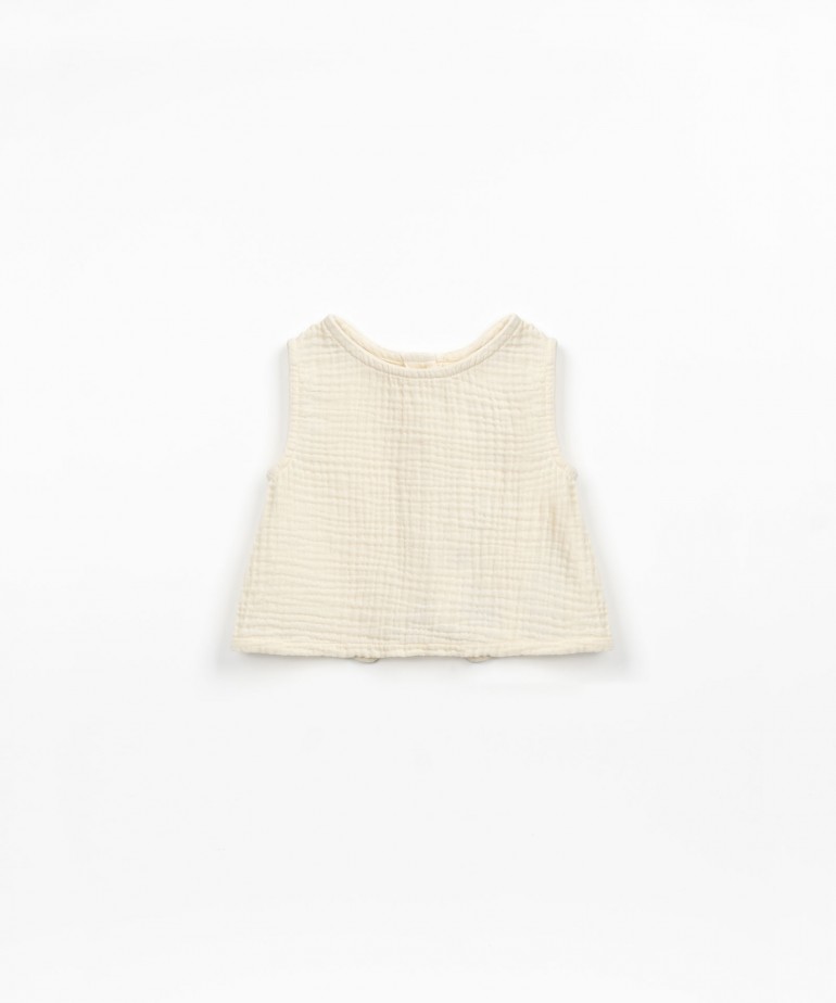 Woven blouse in organic cotton