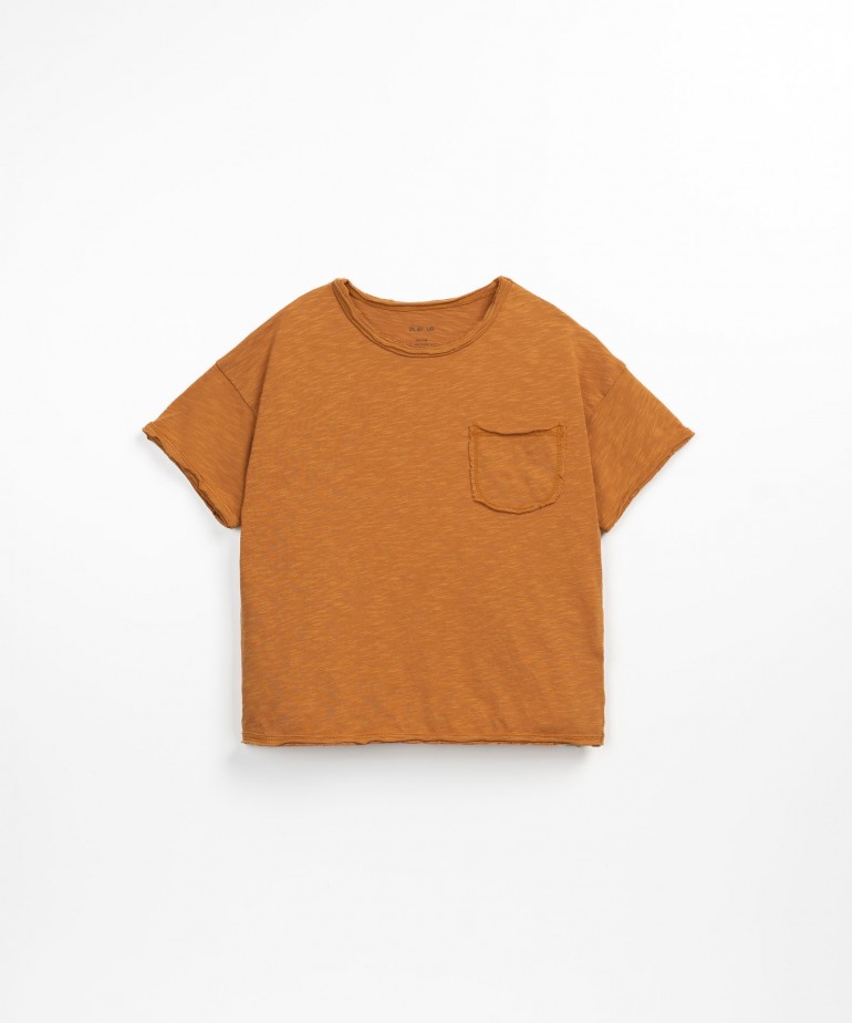 T-shirt de manga curta em algodo orgnico