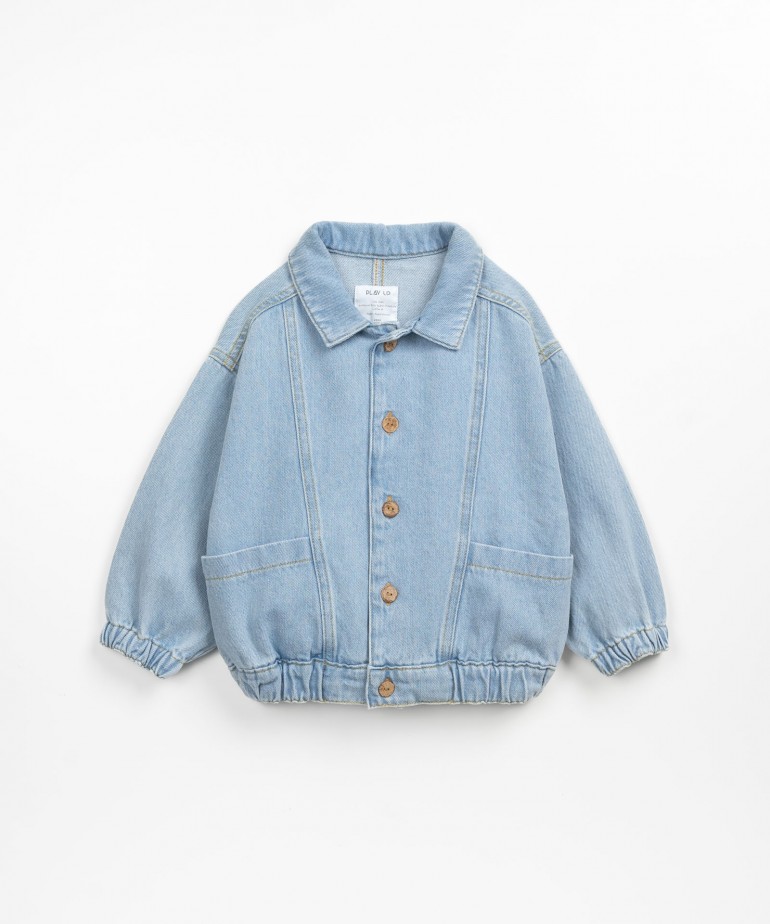 Denim jacket made of recycled cotton