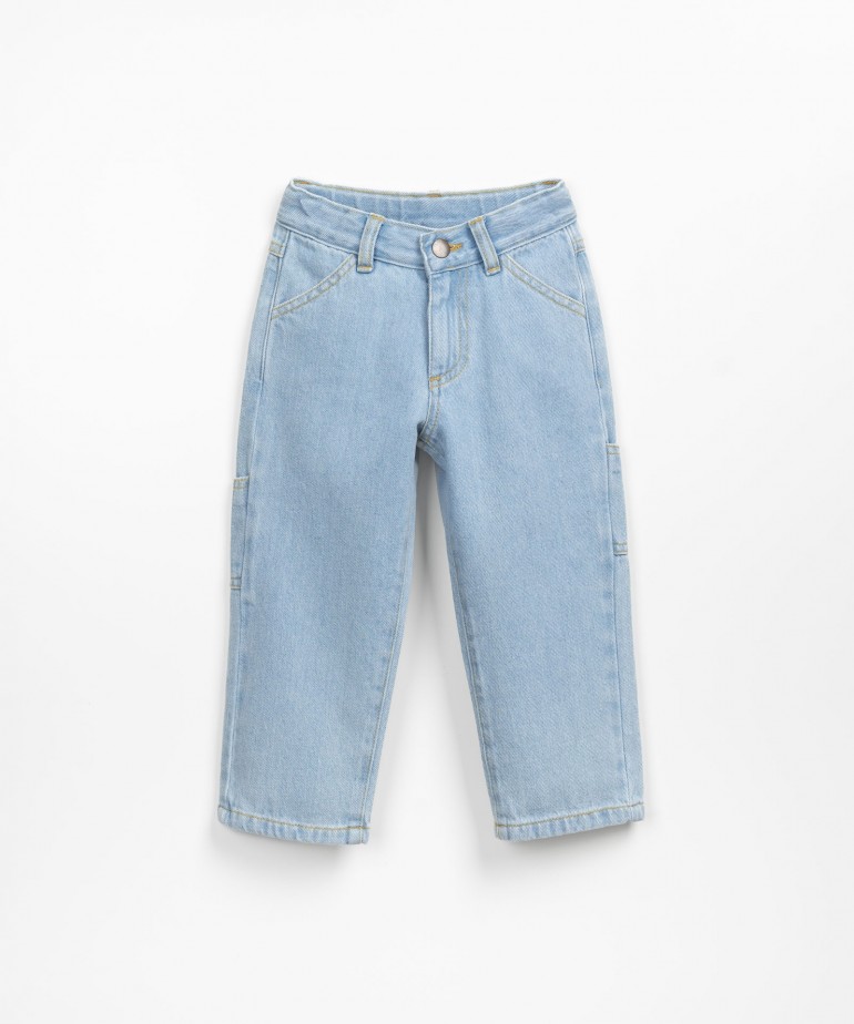 Denim trousers in recycled fibres