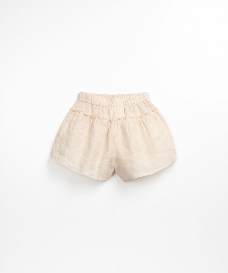 Linen shorts with frill detail