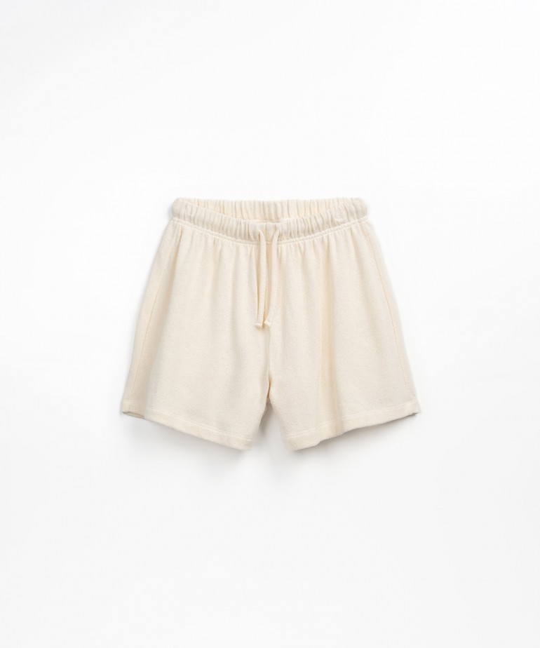Shorts in cotton and recycled cotton mixture