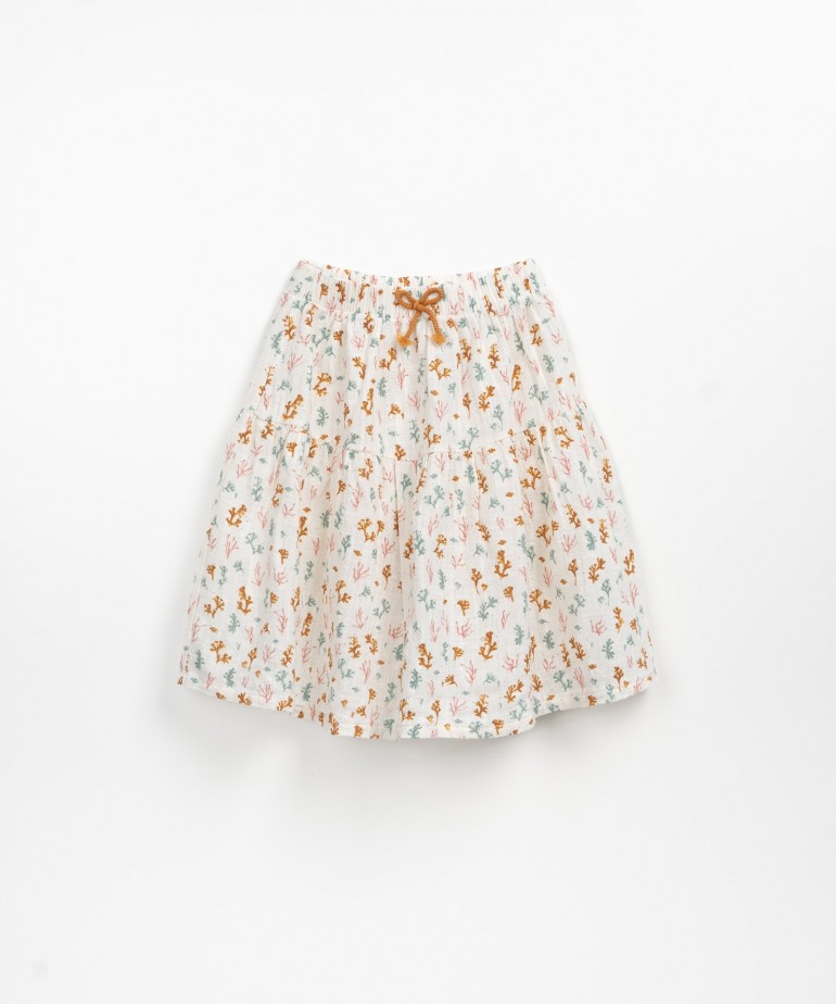 Cotton skirt with coral print